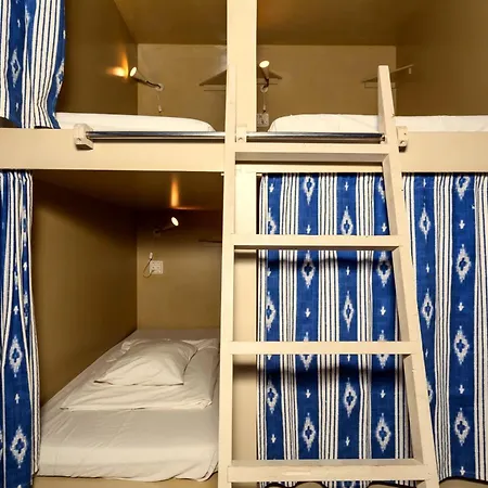 Supernova Hostel-3